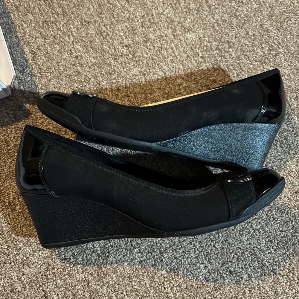 Anne Klein sport /Tatum 2 /black wedge - size 7.5